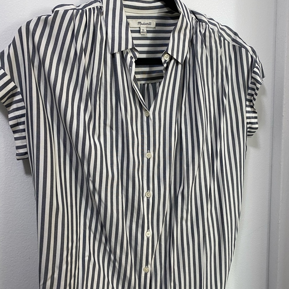 Madewell stripe button down short sleeve shirt xs